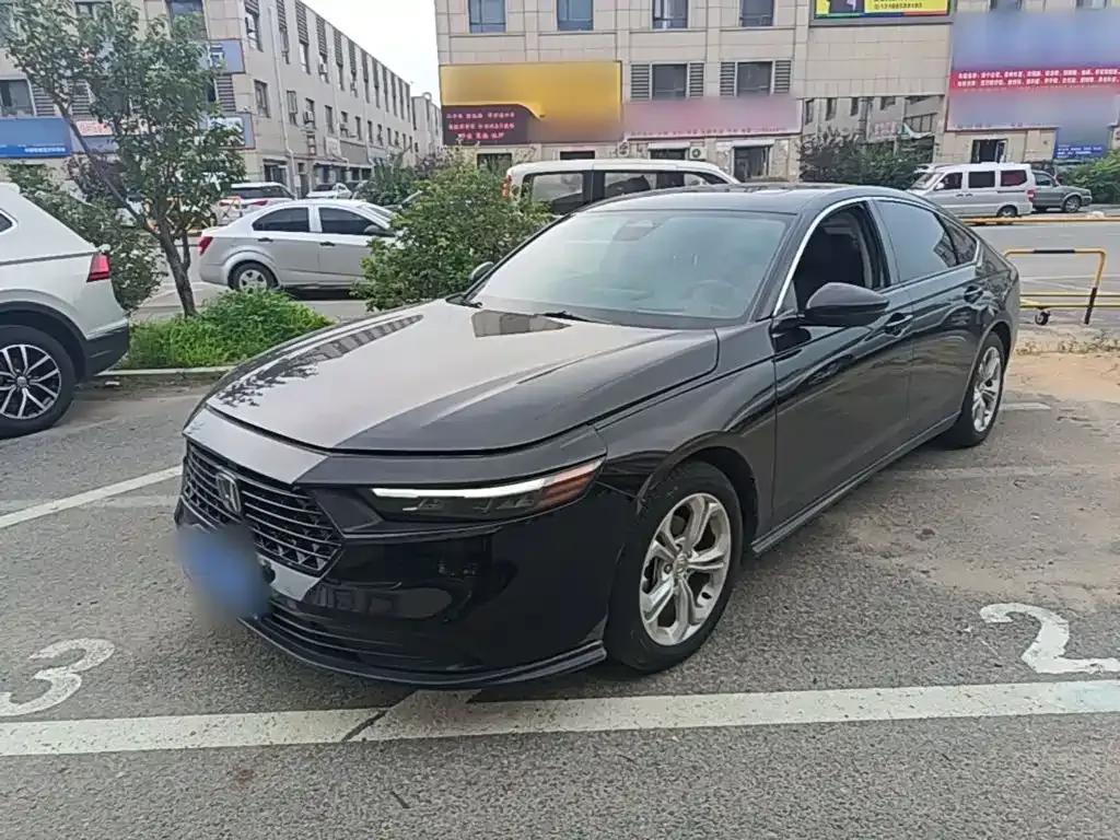 Honda Accord — фото 9