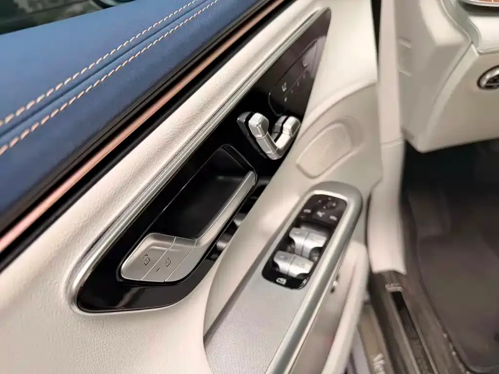 Mercedes-Benz EQE SUV 2024 из CN, фото 4