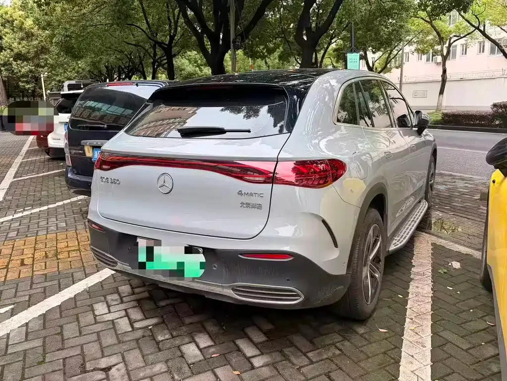 Mercedes-Benz EQE SUV 2024 из CN, фото 8