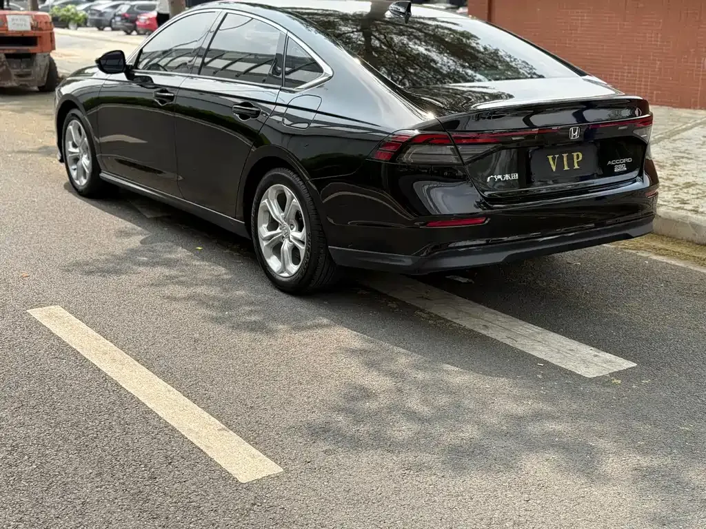 Honda Accord 2024 из CN, фото 10