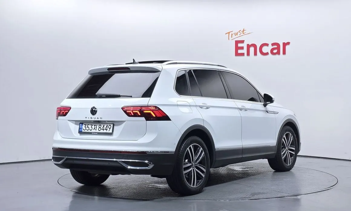 Volkswagen Tiguan — фото 3