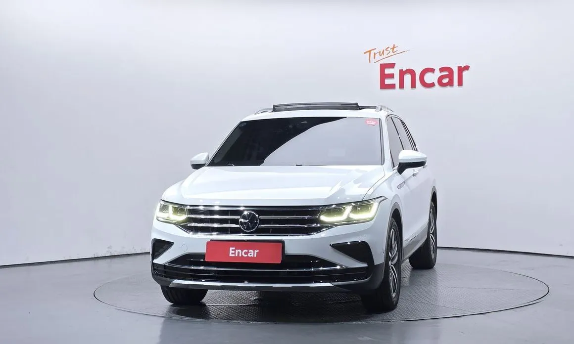 Volkswagen Tiguan — фото 2