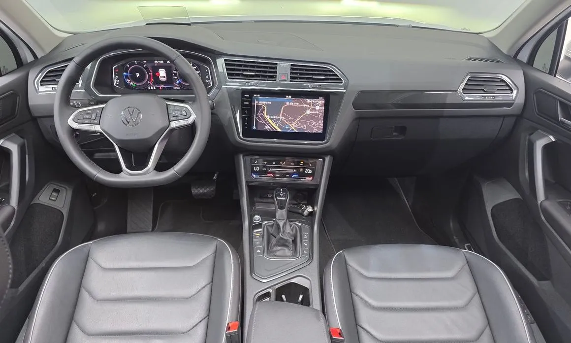 Volkswagen Tiguan — фото 10