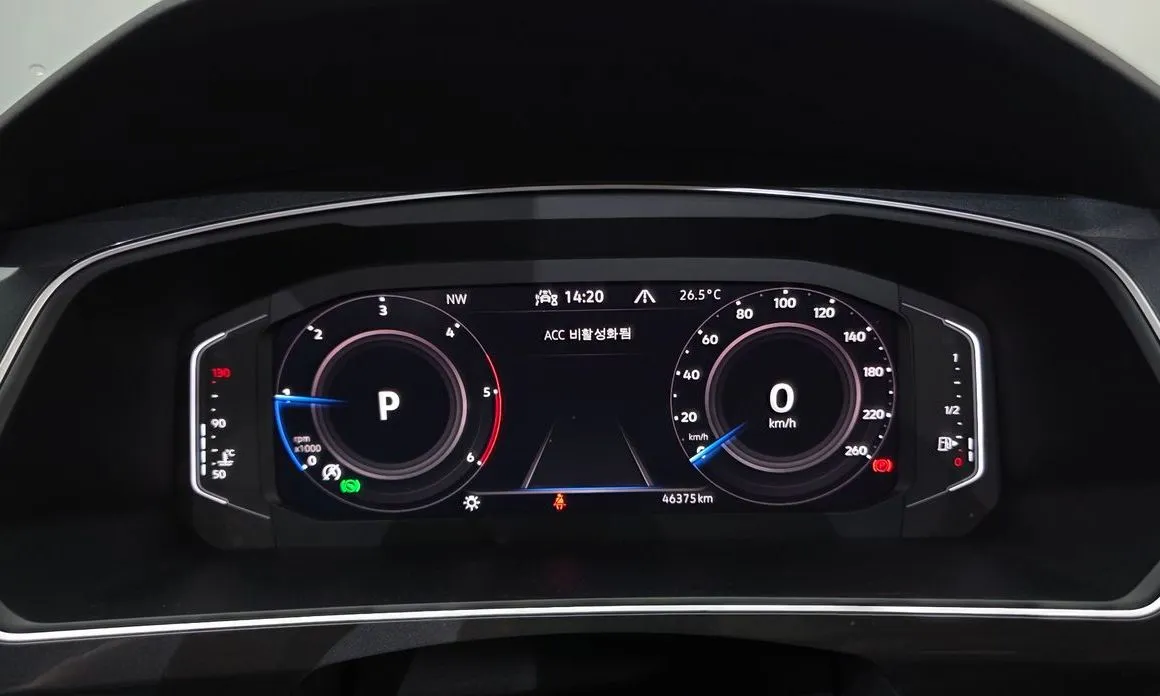 Volkswagen Tiguan — фото 5