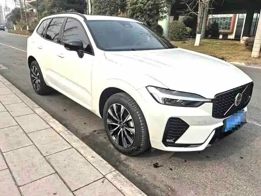 Volvo XC60 2024 из CN, фото 5