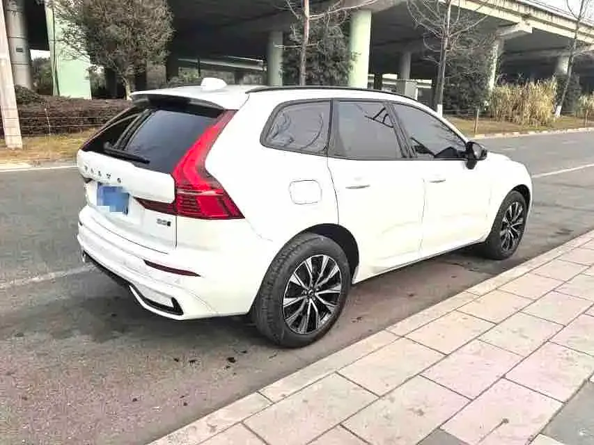 Volvo XC60 2024 из CN, фото 10