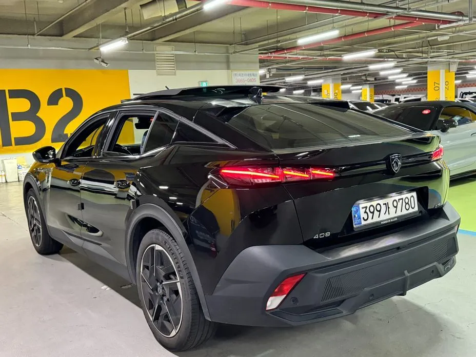 Peugeot 408 2023 из KR, фото 4