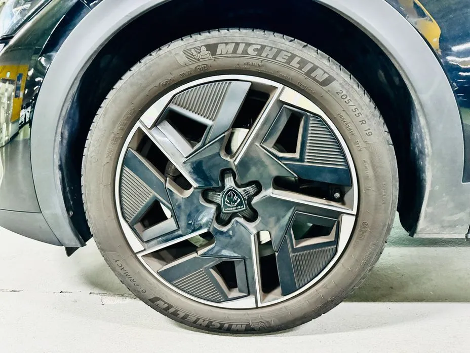 Peugeot 408 2023 из KR, фото 10