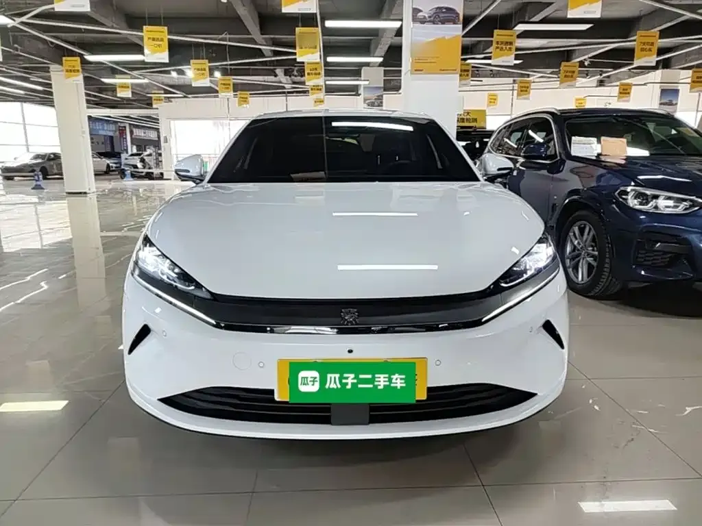 BYD Qin L — фото 10