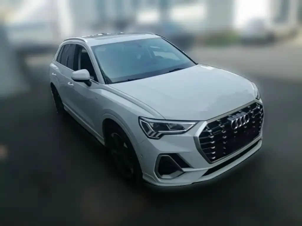 Audi Q3 2022 из CN, фото 3
