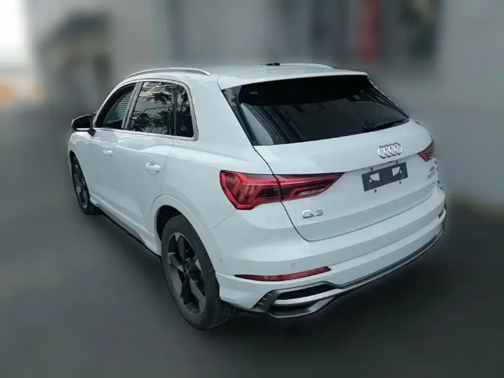 Audi Q3 2022 из CN, фото 8