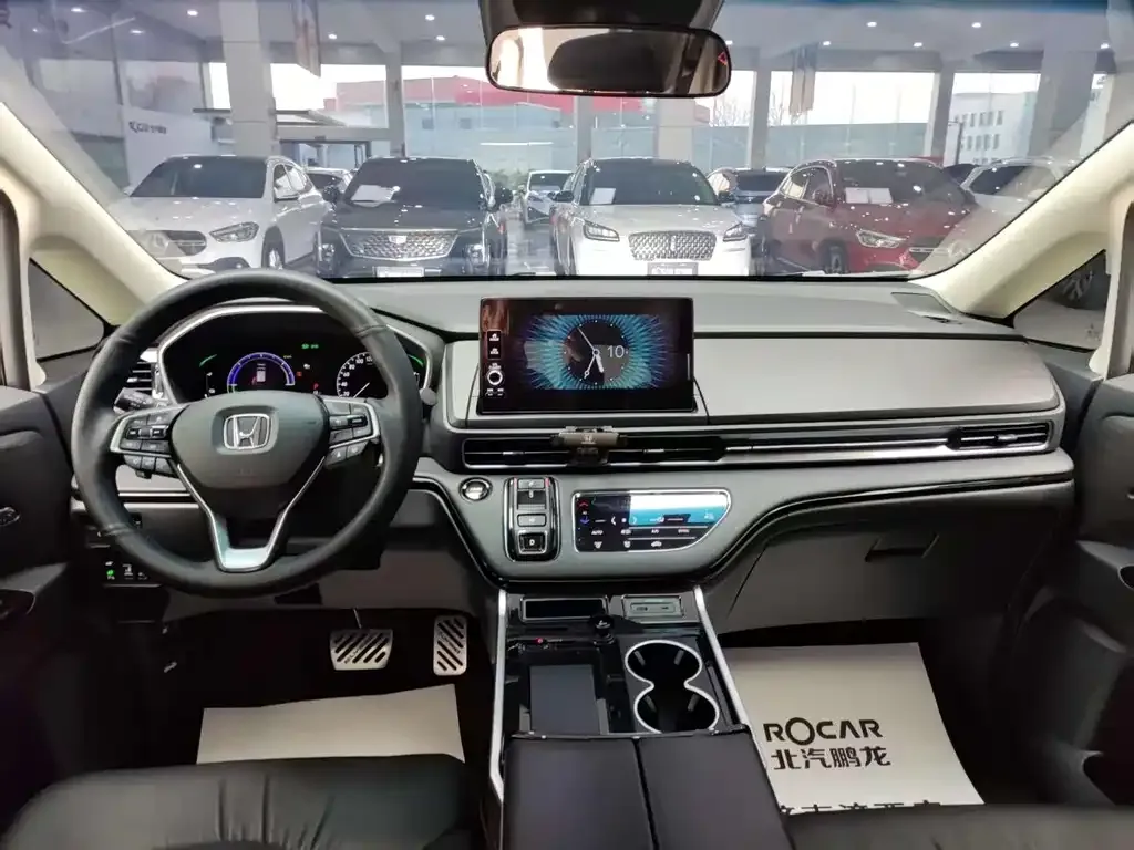 Honda Elysion 2024 из CN, фото 5