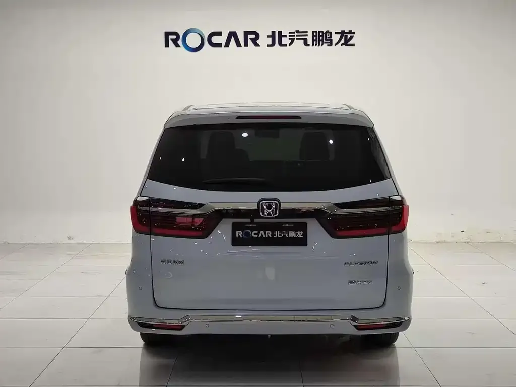 Honda Elysion 2024 из CN, фото 8