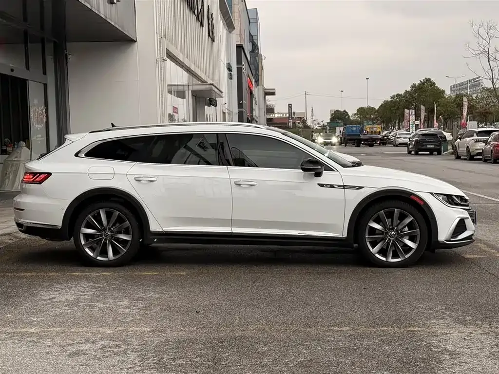 Volkswagen CC — фото 6