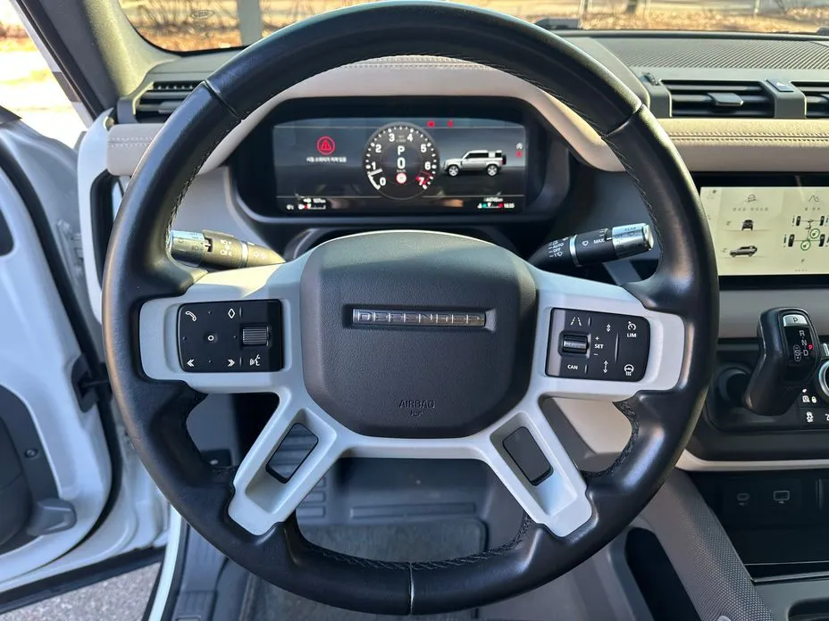 Land Rover Defender 2022 из KR, фото 9