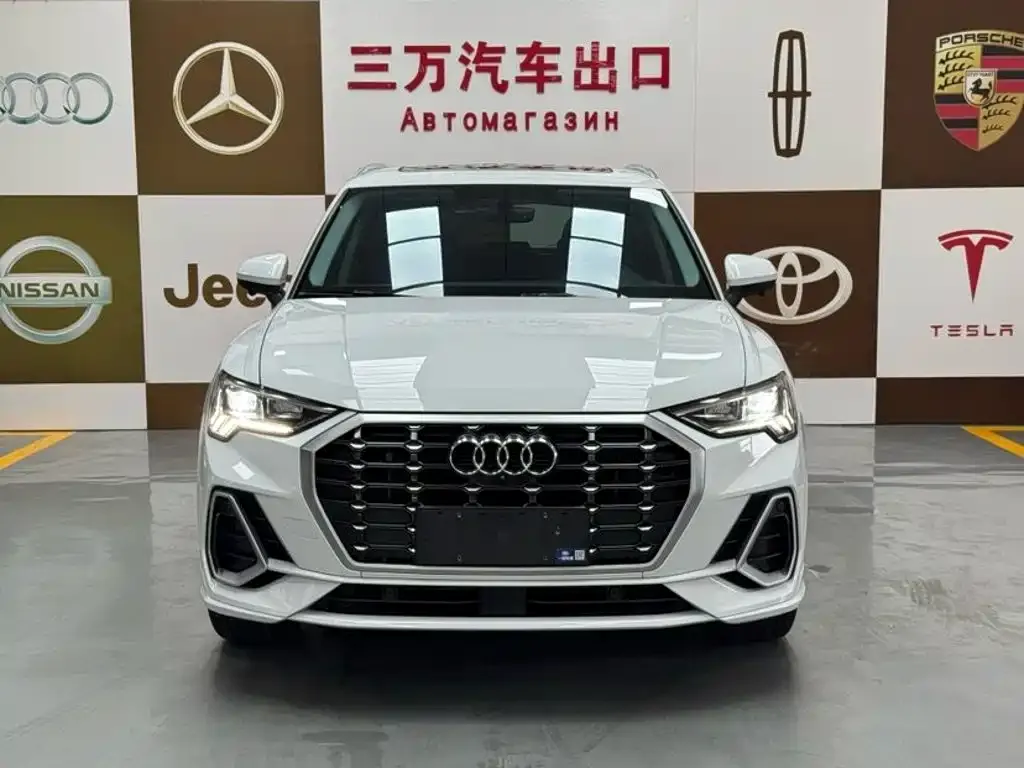 Audi Q3 — фото 10