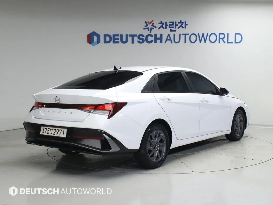 Hyundai AVANTE — фото 6