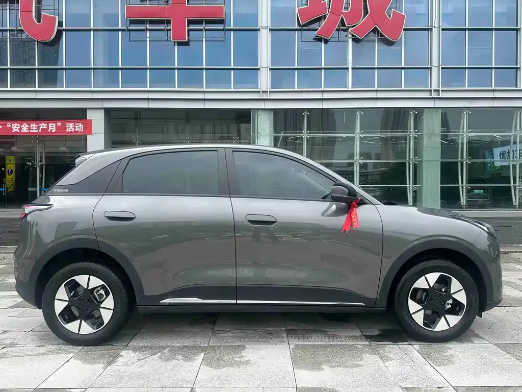 Geely Starburst — фото 4