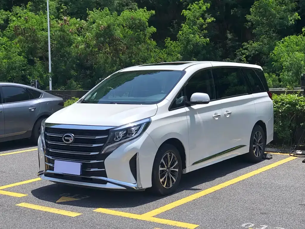 GAC Motor Trumpchi M8 — фото 1