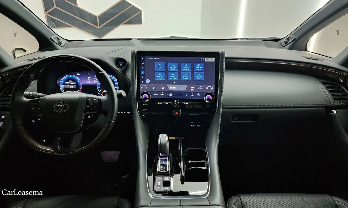 Toyota Alphard — фото 6