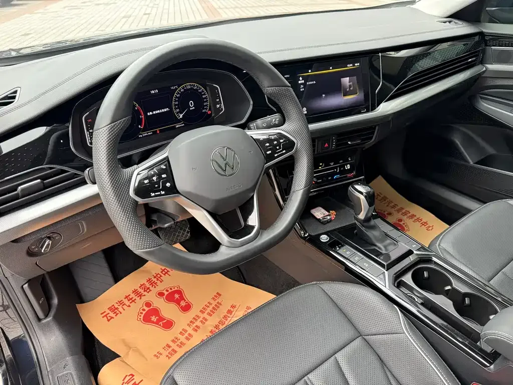 Volkswagen Passat — фото 5