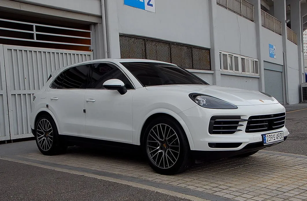 Porsche Cayenne 2023 из KR, фото 3