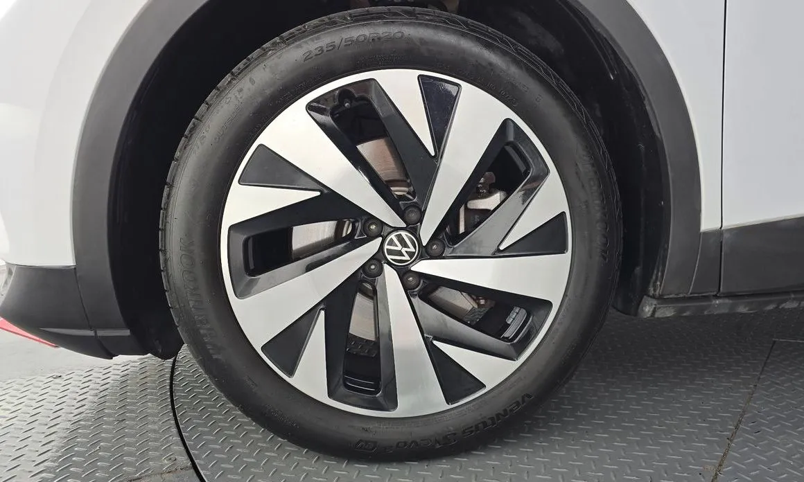 Volkswagen ID.4 2023 из KR, фото 10