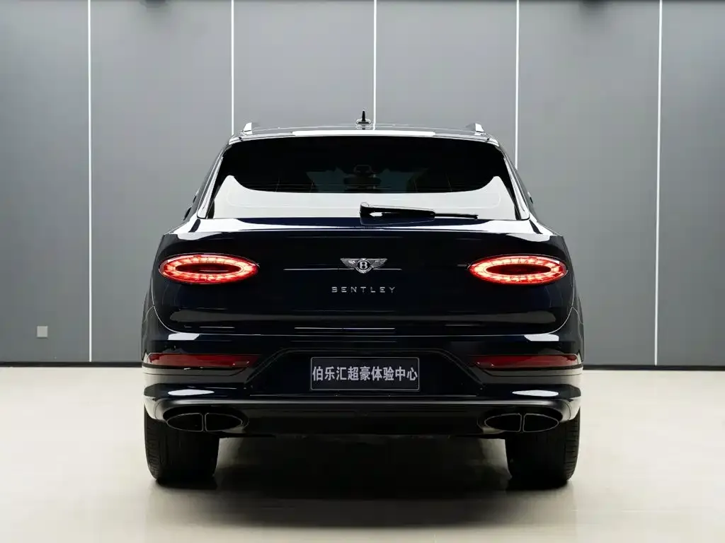 Bentley Bentayga — фото 4