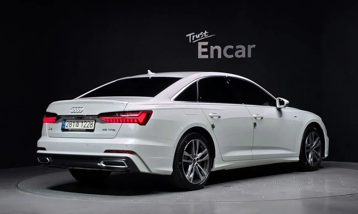 Audi A6 — фото 4