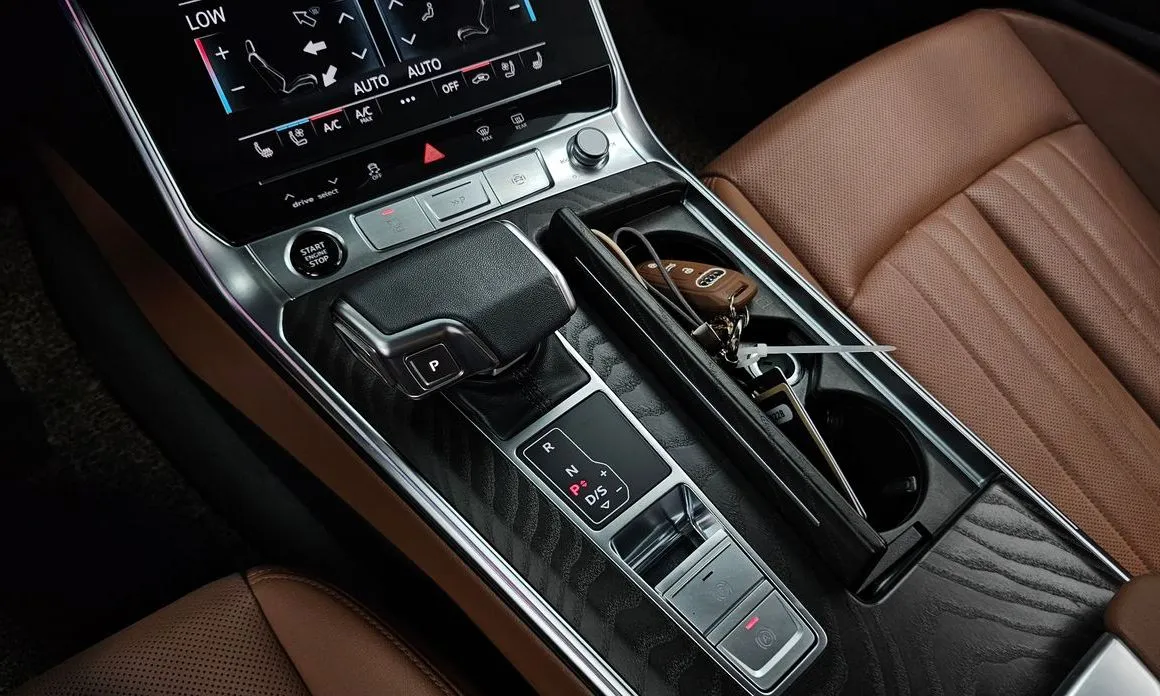 Audi A6 — фото 9