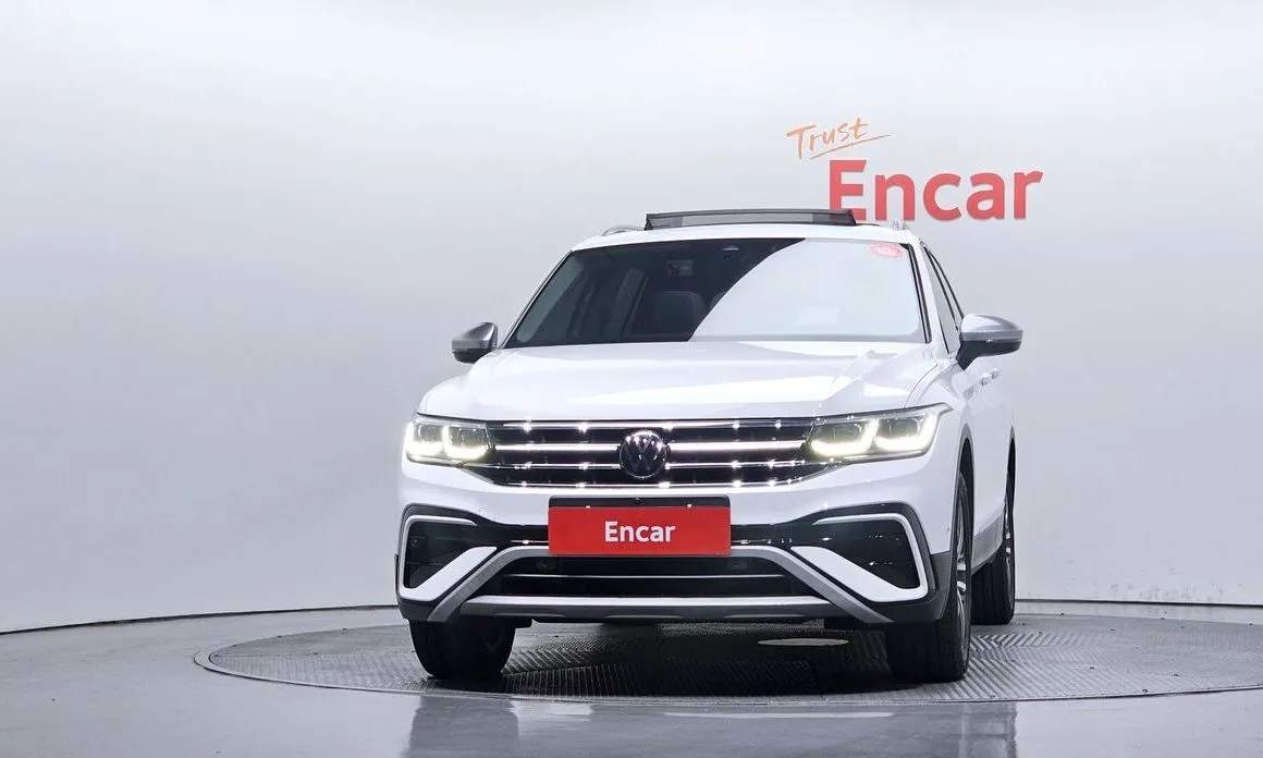 Volkswagen Tiguan — фото 5