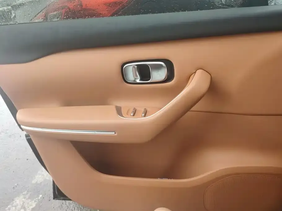 Leapmotor C16 — фото 6