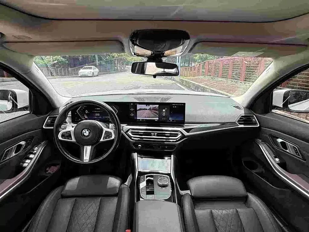 BMW 3 Series 2022 из CN, фото 9