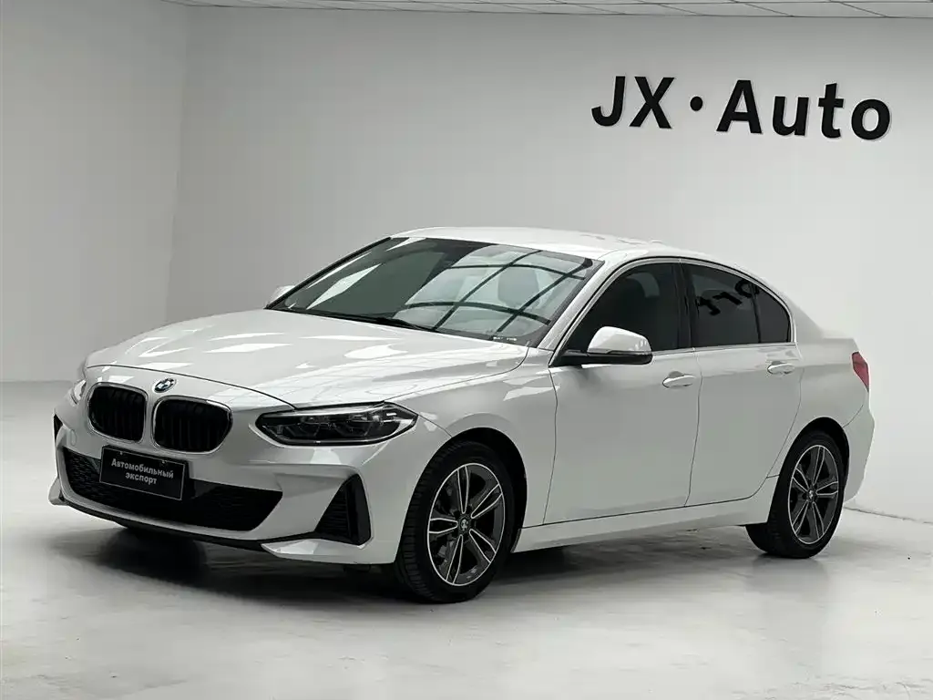 BMW 1 Series — фото 1