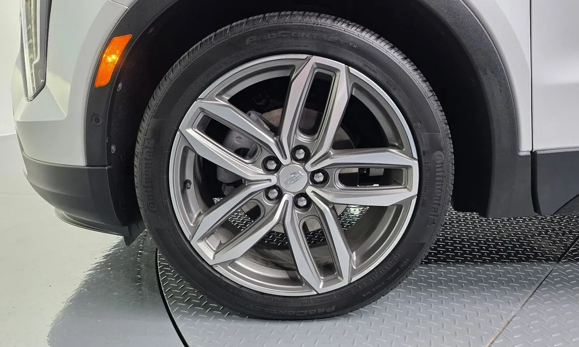 Cadillac XT4 2023 из KR, фото 8