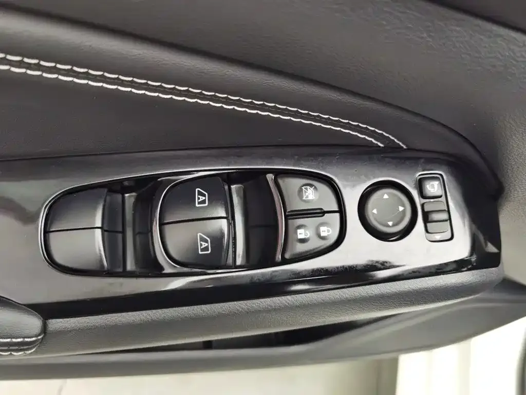 Nissan Teana — фото 10