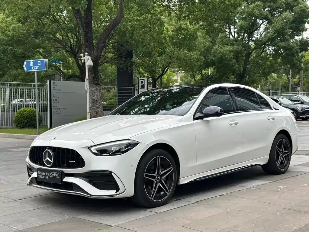 Mercedes-Benz C-Class — фото 1