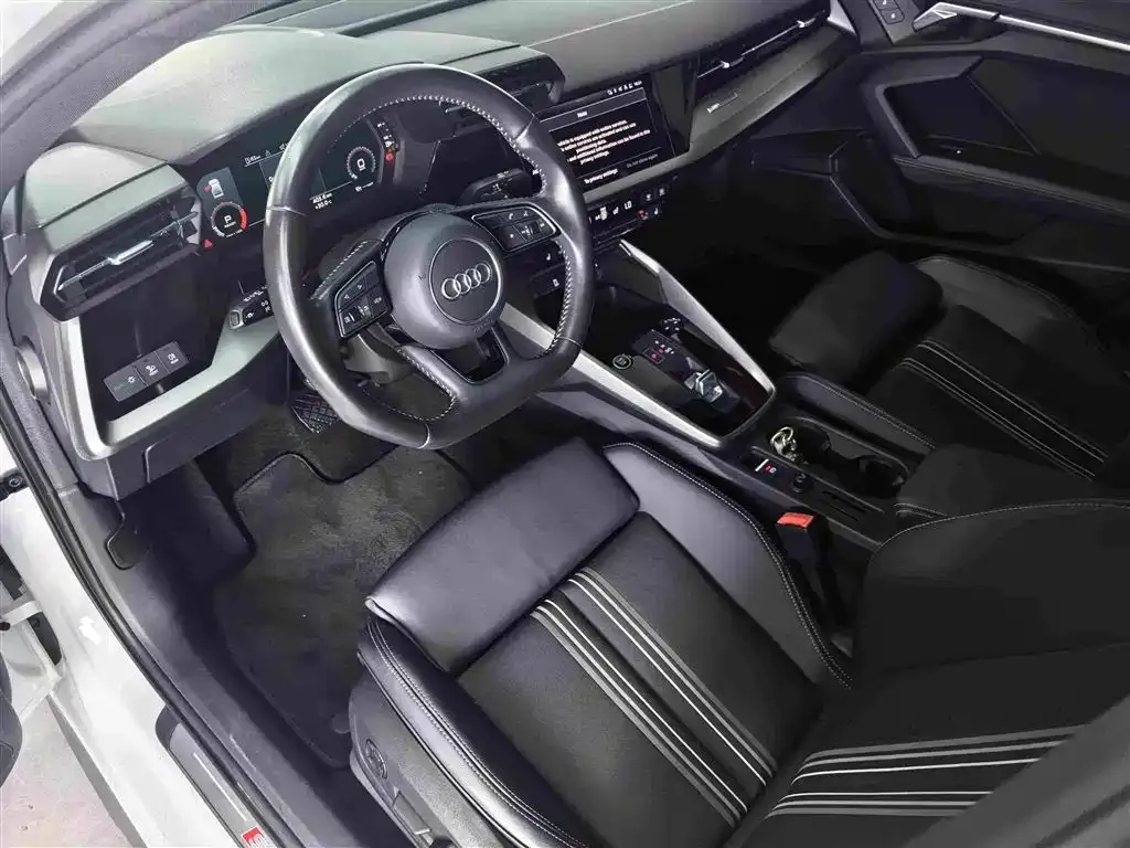 Audi A3 — фото 7