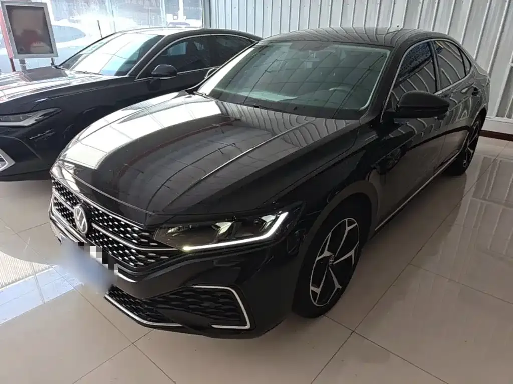 Volkswagen Passat — фото 3