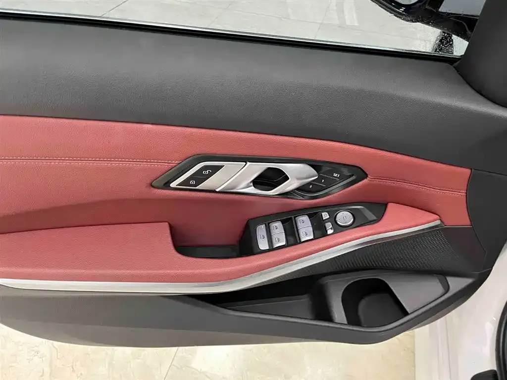 BMW 3 Series — фото 10