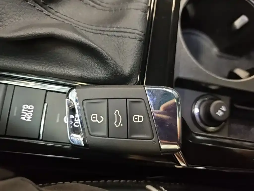 Volkswagen Passat — фото 2