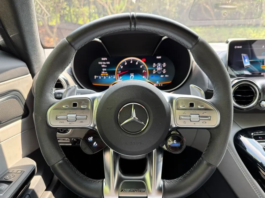 Mercedes-Benz AMG GT — фото 6