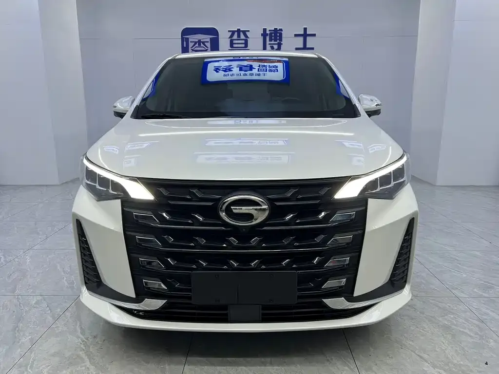 GAC Motor Trumpchi M6 — фото 9