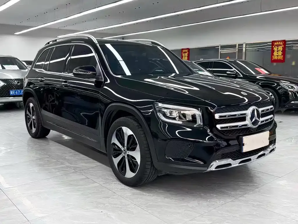 Mercedes-Benz GLB — фото 5