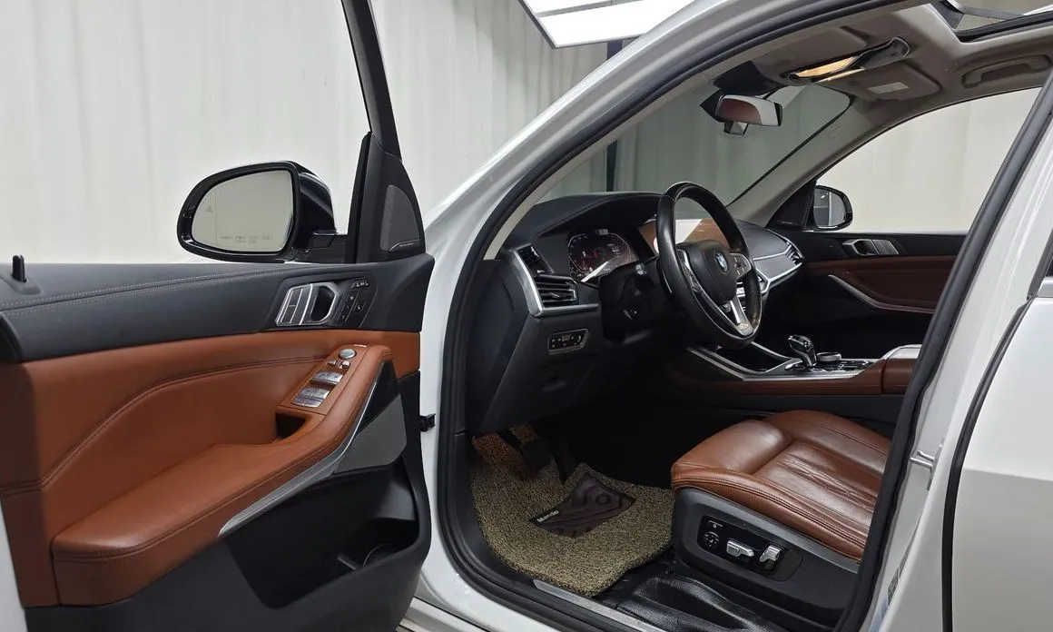 BMW X7 2021 из KR, фото 10