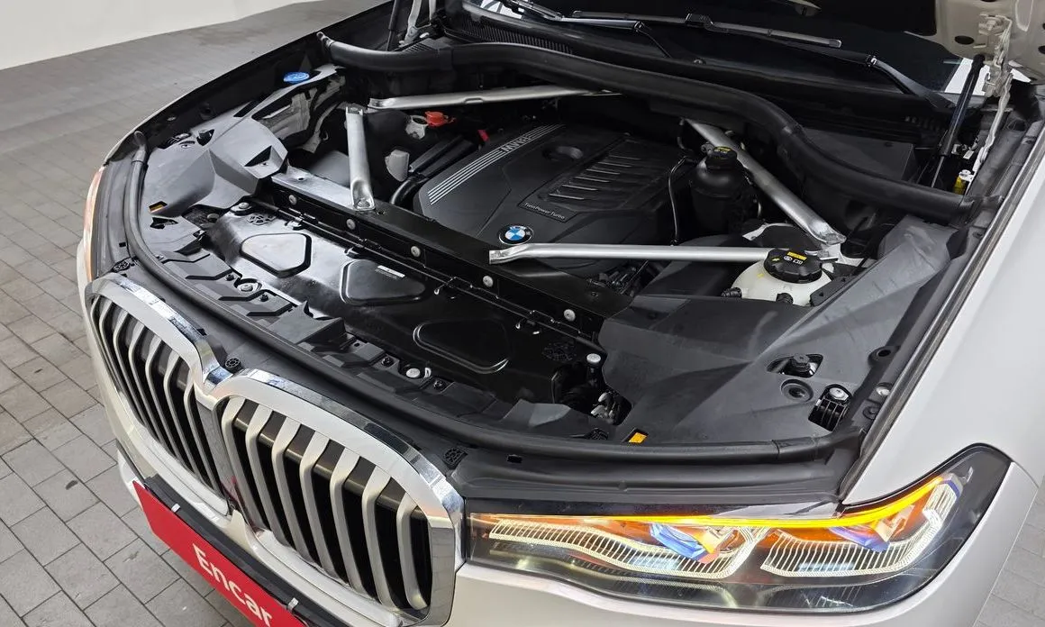 BMW X7 2021 из KR, фото 9