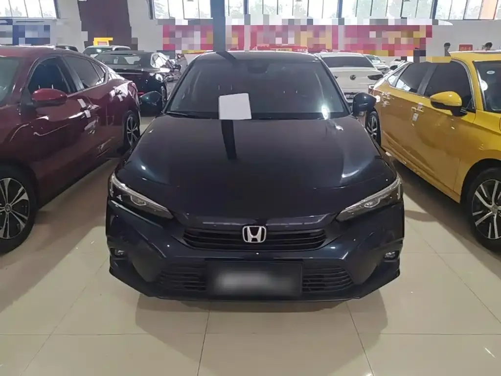 Honda Civic — фото 10