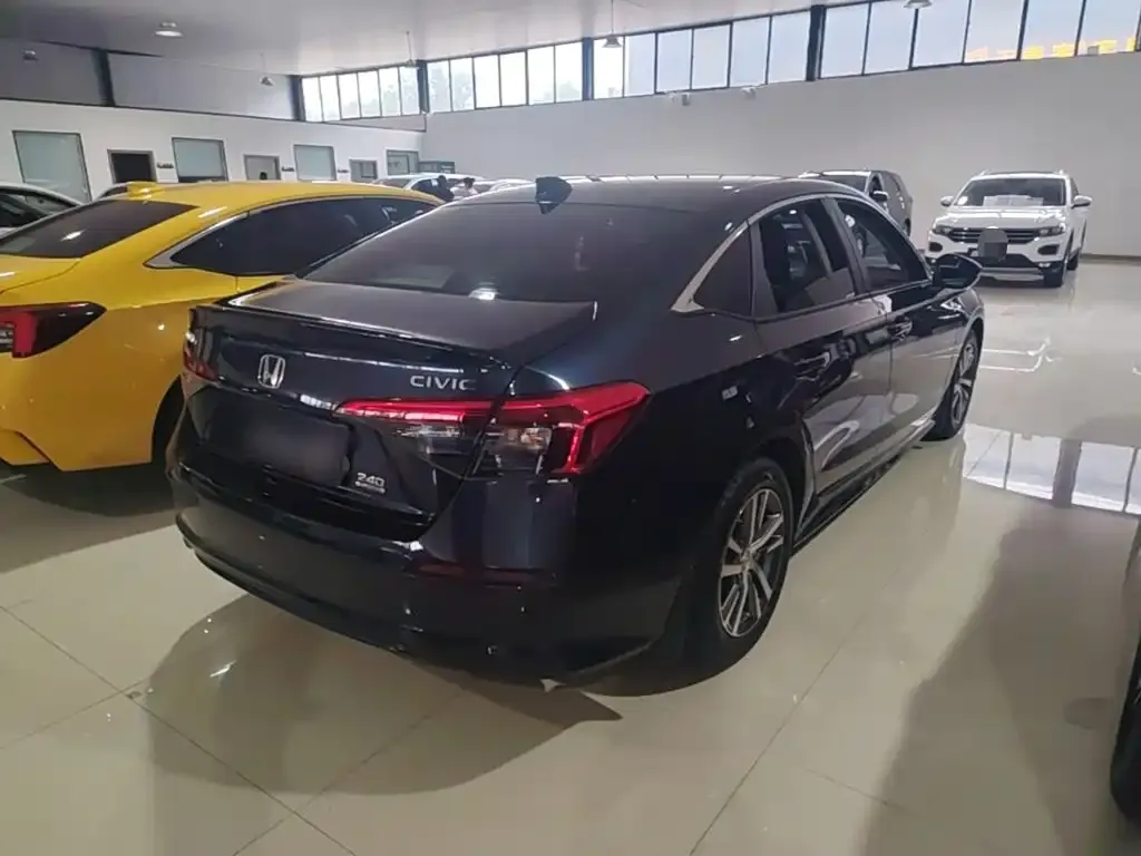 Honda Civic — фото 6