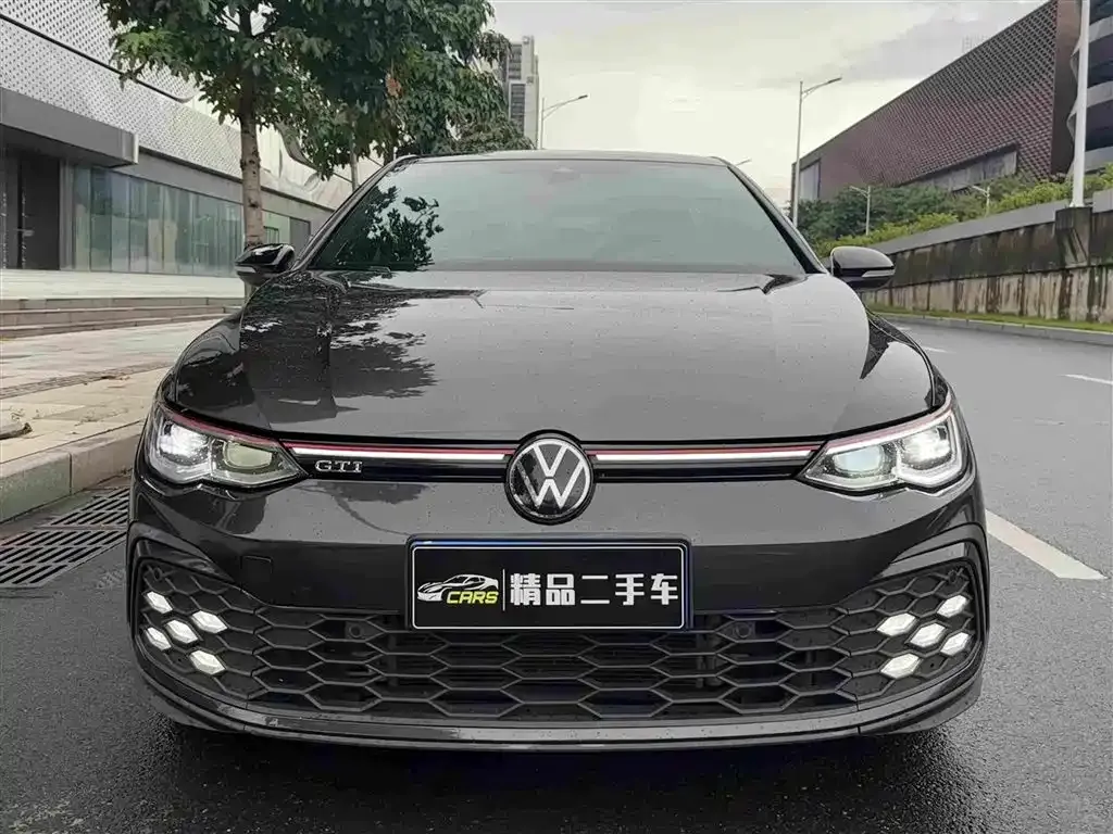 Volkswagen Golf GTI — фото 3
