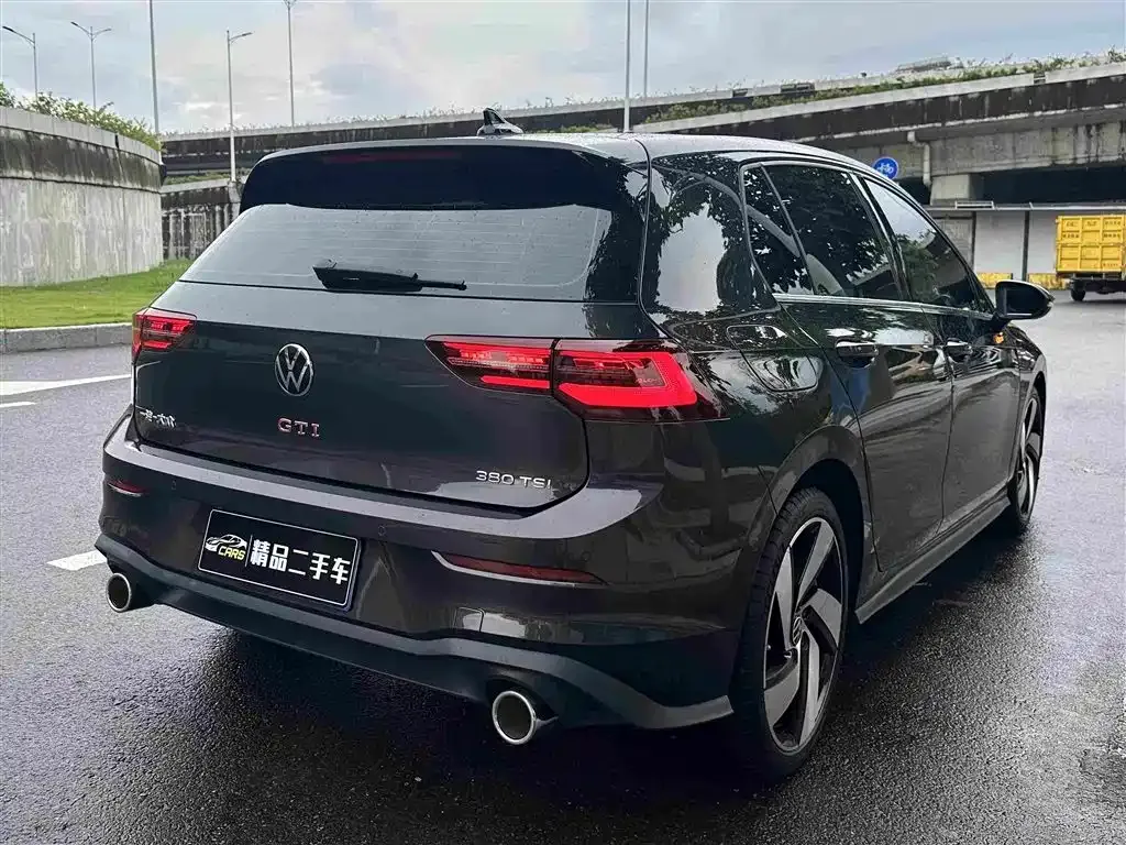 Volkswagen Golf GTI — фото 2